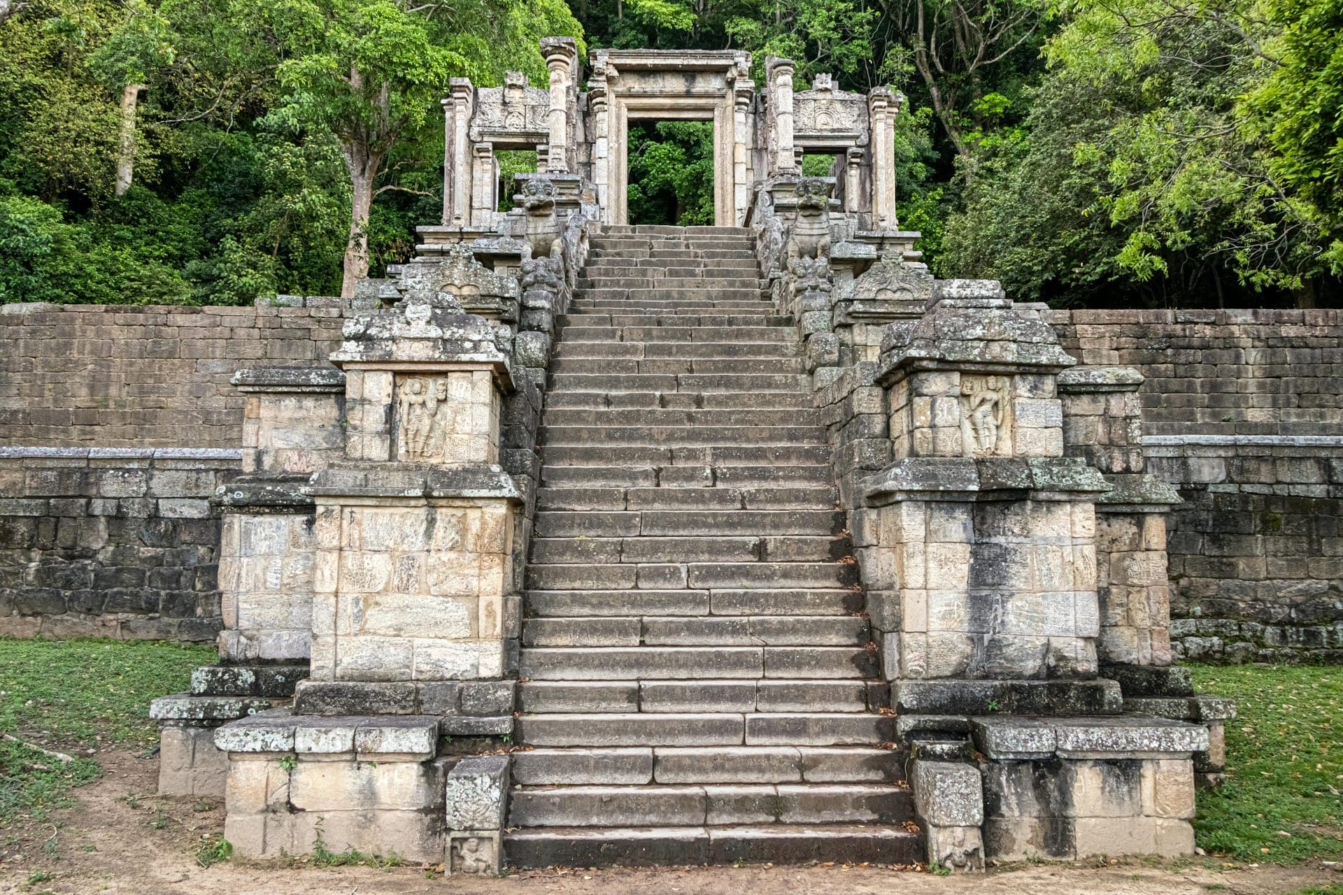 Culture and History Tour in Sri Lanka